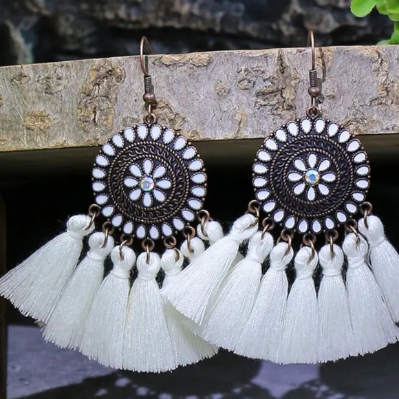 2/$40 Y2KNEW Western Tribal Preppy Clueless Boho Tassel Dangling Earrings(#0123) - Picture 1 of 7